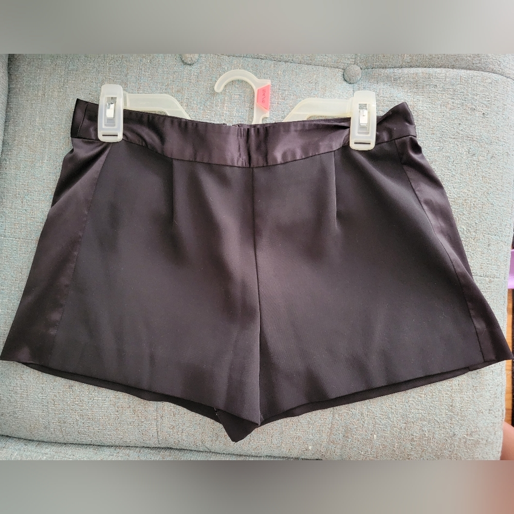 Victoria's Secret tuxedo shorts size 4
